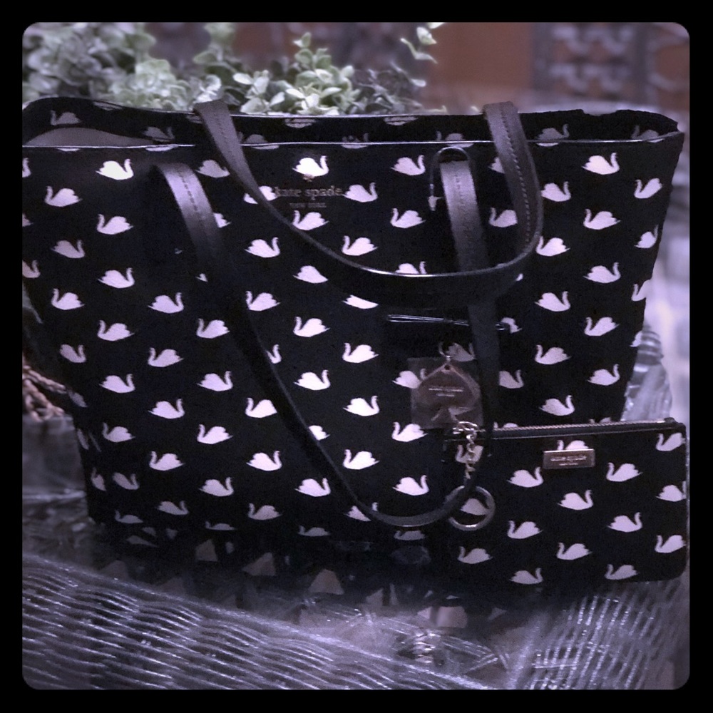 **SOLD** Kate Spade swan tote and card holder
